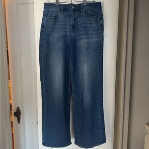 Old Navy Women's Cropped Blue Jeans